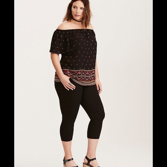 Torrid Border Print Challis Off Shoulder Blouse 0 - Picture 3 of 8